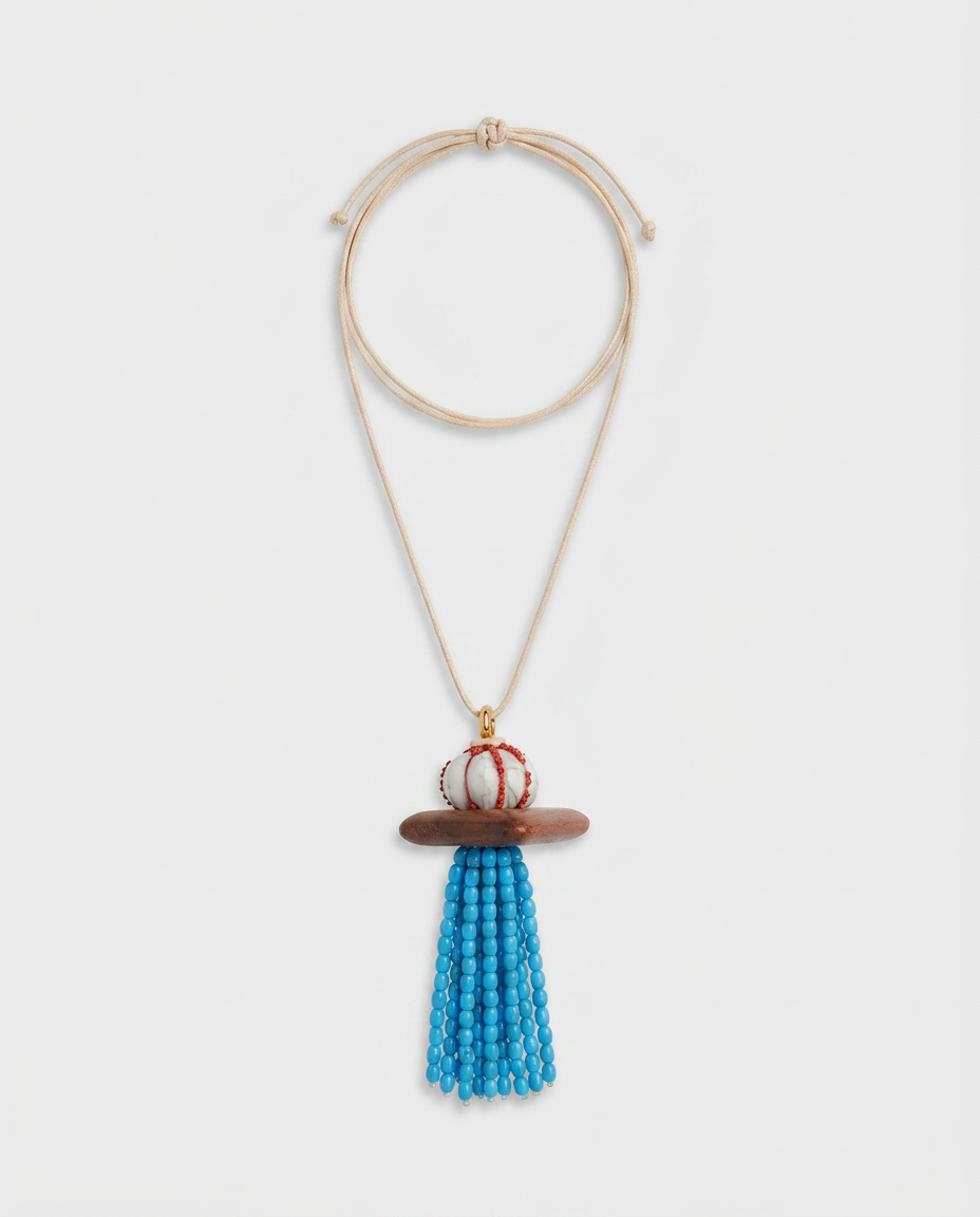 Timeless Pearly Necklace
